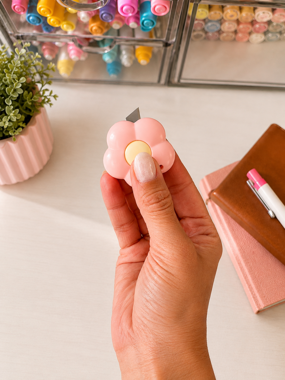 Flower Mini Box Cutter Keychain | Cute Utility Knife